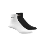 Pack de dos pares de medias Adidas Techfit de corte tobillero, un par de color blanco con logo de zapatilla y otro par de color negro.