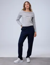 Pantalón de yoga azul marino, de corte recto y cintura elástica.