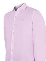 Camisa de manga larga blanca de lino orgánico con tejido melange, cuello clásico, cierre con botones y logo bordado al tono.