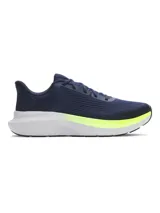 Championes de running Under Armour Charged Rogue 5, color negro con logo de la marca en el lateral.
