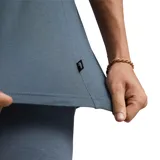 Remera Puma gris de corte clásico con logo grande estampado en el pecho.
