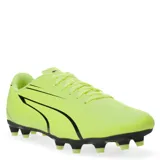 Championes de fútbol Puma modelo Vitoria FG para hombre, diseñados en color amarillo neón con el icónico logo de la marca en negro. Presentan una capellada de material sintético de alta durabilidad, ajuste mediante cordones y suela con tapones de goma ideales para césped natural firme.