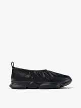Zapato de cuero negro con diseño ergonómico y unisex, plantilla OrthoLite Recycled y suela XL EXTRALIGHT Organix 3.0.