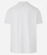 Remera blanca de algodón con cuello redondo y mangas cortas. Estampa frontal con el logo de Kodak en azul.