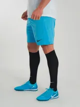 Short de fútbol Nike color celeste, alternativo de la selección uruguaya.