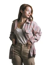Camisa de viyela a cuadros rojos y negros, de manga larga y corte clásico.