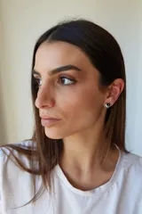 Aros de acero quirúrgico hipoalergénico con diseño de Yin Yang.