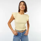 Camiseta amarilla de punto con cuello redondo y mangas cortas con volantes.