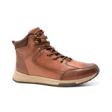 Bota de vestir de cuero color marrón con cordones y suela beige.