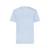 Remera celeste de algodón con cuello redondo y logo de la marca bordado en el pecho.