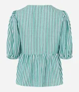 Blusa de tricolina a rayas verticales blancas y verdes, con cuello redondo, mangas cortas abullonadas y lazos delanteros.