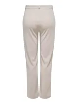 Pantalón de vestir color gris claro, de corte recto, con bolsillos laterales y traseros.
