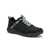 Sneaker negro para hombre, con diseño de malla y suela de goma antideslizante.