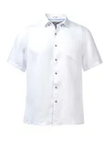 Camisa de manga corta color verde agua, confeccionada en lino orgánico. Tiene cuello italiano, calce regular y cierre con botones.
