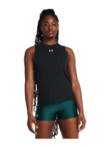 Musculosa deportiva Under Armour color fucsia con logo estampado en el pecho.