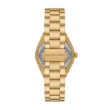 Reloj Michael Kors modelo Lennox, color dorado, con caja de acero inoxidable de 37mm, esfera blanca con números romanos dorados y pulsera de eslabones.