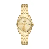 Reloj Fossil modelo Scarlette de 32 mm con esfera dorada, movimiento de tres agujas y fecha, y brazalete de acero inoxidable dorado.