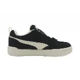 Championes Puma Park Lifestyle Raw, color negro con detalles en blanco y suela color crema.
