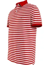 Chomba a rayas horizontales rojas y blancas, con cuello y mangas en color rojo liso. Logo de Tommy Hilfiger bordado en el pecho.