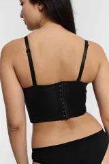 Bustier negro con breteles finos y copas con aro.