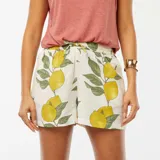 Short de tiro alto con cintura elastizada y estampado de limones.