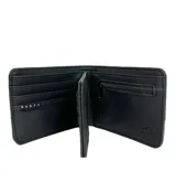 Billetera bifold Rusty Lijen negra y azul con logo de la marca en la parte inferior.
