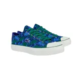 Zapatillas Lacoste modelo Gripshot, edición limitada Minecraft, con estampado pixelado en tonos azules y verdes, logo de Lacoste bordado en el lateral y suela blanca.