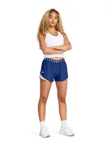 Short deportivo Under Armour Play Up 3.0 color lila con cintura elástica con logo y calza interior blanca.