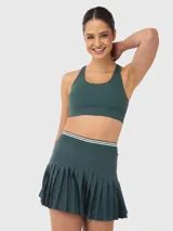 Top deportivo de sujeción baja color verde oscuro, con espalda deportiva y almohadillas removibles.