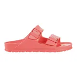 Sandalias Birkenstock Arizona EVA de goma color rosa, con dos correas ajustables con hebilla.