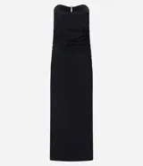 Vestido midi negro sin breteles, confeccionado en tule con ribete en el busto.