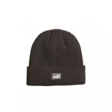 Gorro de lana color beige con logo de Puma en etiqueta rectangular gris en el frente.