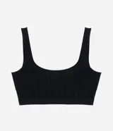 Soutien top color piel, confeccionado en poliamida con acabado seamless, escote en U y breteles anchos fijos.