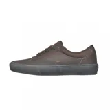 Zapatillas Vans Skate Curren Caples color marrón con detalles en rojo.