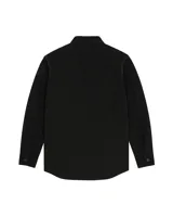 Camisa negra de denim 100% algodón, con cierre frontal de alpaca, cuello de cuero vacuno, cortes curvos y simétricos, bolsillos delanteros y bordado del logo Temblad.