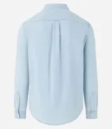 Camisa de jean celeste para hombre, de manga larga, con cuello solapa, abotonado delantero y bolsillo en el pecho.