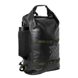 Mochila impermeable negra de 28 litros, marca Roark, modelo Missing Link Wet/Dry. Cuenta con cierre roll-top, compartimento separado para ropa húmeda, bolsillo lateral con cierre YKK, bolsillo lateral de malla, hombreras ergonómicas, panel trasero con malla respirable y correas de compresión frontales.