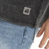 Remera de hombre Reef, corte oversize, color marrón con efecto gastado.