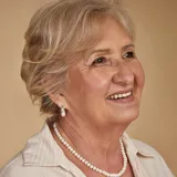 Aros colgantes de plata 925 con perlas de río.