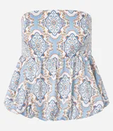 Blusa femenina sin breteles con estampa abstracta y elástico en la espalda, de poliéster con tacto satinado.