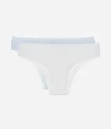 Pack de dos bombachas bikini, una blanca y otra celeste, con detalle de encaje en la cintura y en las sisas.