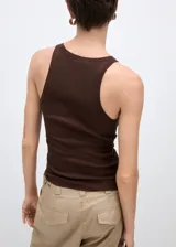 Musculosa azul marino de punto fino con tirantes finos y cuello redondo.