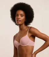 Soutien push-up liso color marrón topo, con breteles regulables y copa.