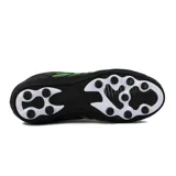 Championes de fútbol Dalponte modelo Valencia, color negro con detalles en gris y logo de Brasil.