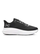 Championes de running Under Armour Charged Rogue 5, color negro con logo blanco en el lateral y suela blanca.