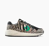 Championes Converse Wave Trainer OX con estampado animal print de leopardo y cebra, con logo de la marca en color verde.
