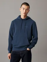 Buzo azul marino de algodón con capucha y cordones ajustables, puños y dobladillo acanalados, bolsillo tipo canguro y logo Calvin Klein tonal bordado en el pecho.