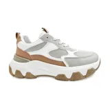 Championes deportivos urbanos American Sport modelo Alden, color blanco con detalles en gris, marrón y beige.