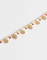 Collar corto dorado de eslabones con multidijes de monedas, corazones y strass.
