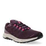 Championes de running Merrell Fly Strike, color bordó con detalles en rosa y celeste. Capellada de malla transpirable y suela de goma con tecnología de amortiguación.